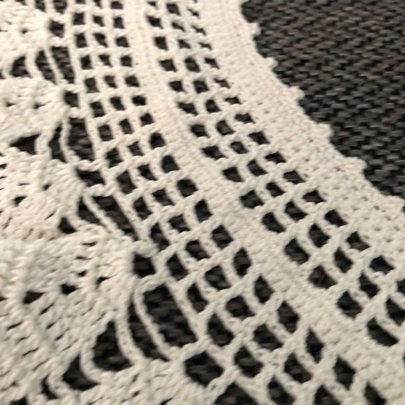 Vintage 1990’s Hand Crafted Crocheted Neck Collar - Picture 6 of 9